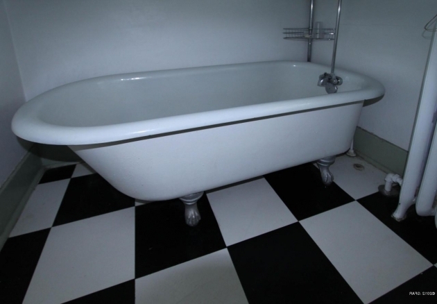 Alluring Antique Clawfoot Tub For Sale Antique Clawfoot Tub Feet Best Clawfoot Tub Designs Come Home