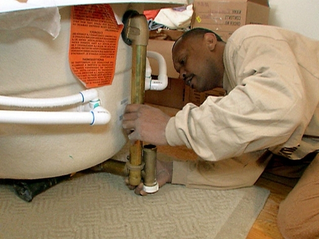 Alluring How To Install A Whirlpool Tub How To Install A Whirlpool Bathtub How Tos Diy