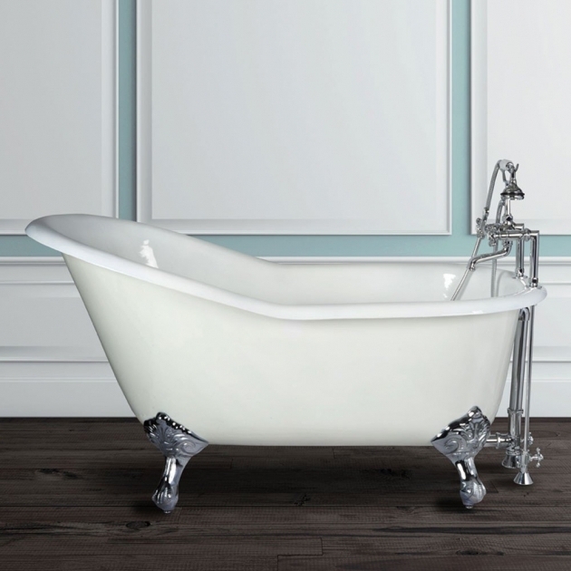 Stunning 4 Foot Clawfoot Tub Cast Iron Tubs Cast Iron Clawfoot Bathtubs Vintage Tub Bath