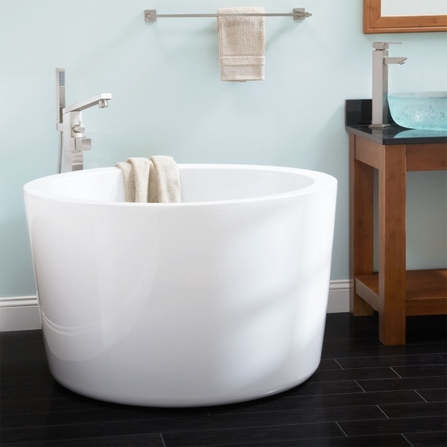 Awesome 48 Inch Soaking Tub 41 Siglo Round Japanese Soaking Tub Bathroom