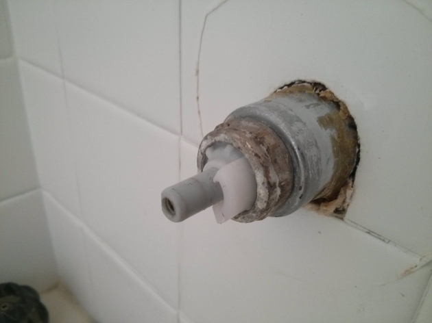 Awesome How To Fix A Leaky Bathtub Faucet How To Fix Leaky Bathtub Faucet 651 Croyezstudio