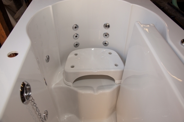Fantastic Deep Soak Tub Deep Soaking Tub Saveemail Courtyard Marriott New York Park