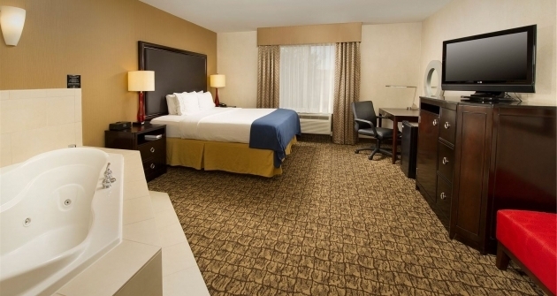 Fantastic Hotels With Whirlpool Tubs In Room Jacuzzi Hotel Suites Near Bwi Airport