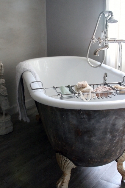 Fascinating Old Clawfoot Tub Bathroom Gorgeous Clawfoot Bathtub For Luxury Bathroom Idea
