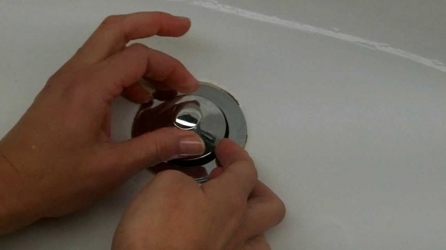 Image of How To Plug A Bathtub Without A Stopper How To Remove A Pop Up Tub Drain Plug Stopper Easy No Screw