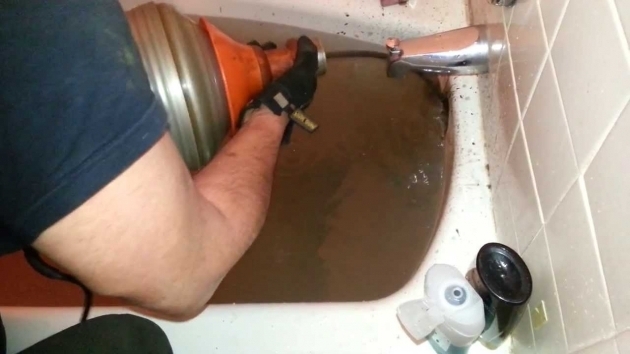 Picture of How To Snake A Bathtub Drain Howto Unclog Bathtub Drain 5 Minutes718567 3700 Brooklyn Nophier