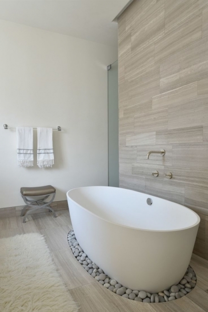 Awesome Deep Bathtubs For Small Bathrooms 25 Best Deep Bathtub Ideas On Pinterest Walk In Tubs Bathtub