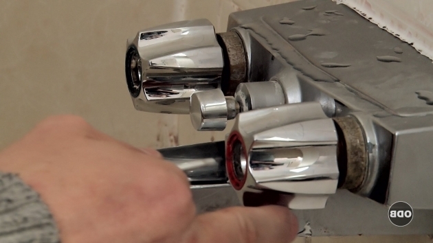 Incredible How To Remove Bathtub Faucet How To Remove A Seized Tub Faucet And Trim Kit Youtube