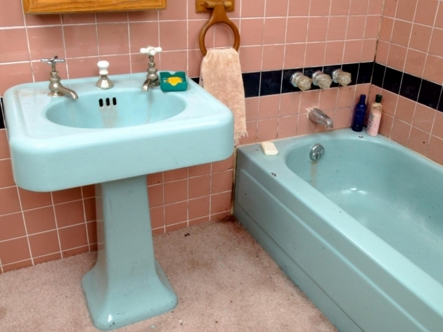 Stylish How To Paint A Bathtub Tips From The Pros On Painting Bathtubs And Tile Diy