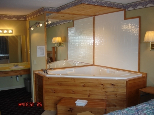 Gorgeous Whirlpool Tub Shower Combo Whirlpool Tub Shower Combo Pictures Home Furniture Ideas