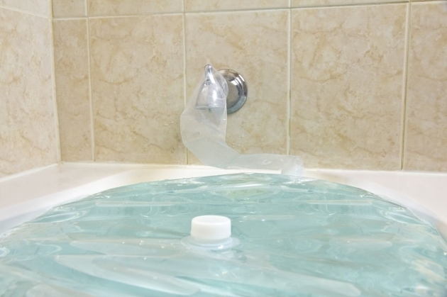 Picture of How Many Gallons In A Bathtub Designs Cozy Gallons Per Minute Bathtub Faucet 30 Accord X